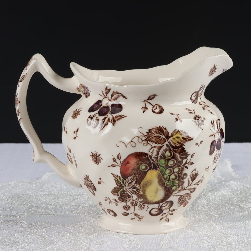 Vintage Johnson Brothers Autumn's Delight Pitcher 32 oz - Picture 4 of 9